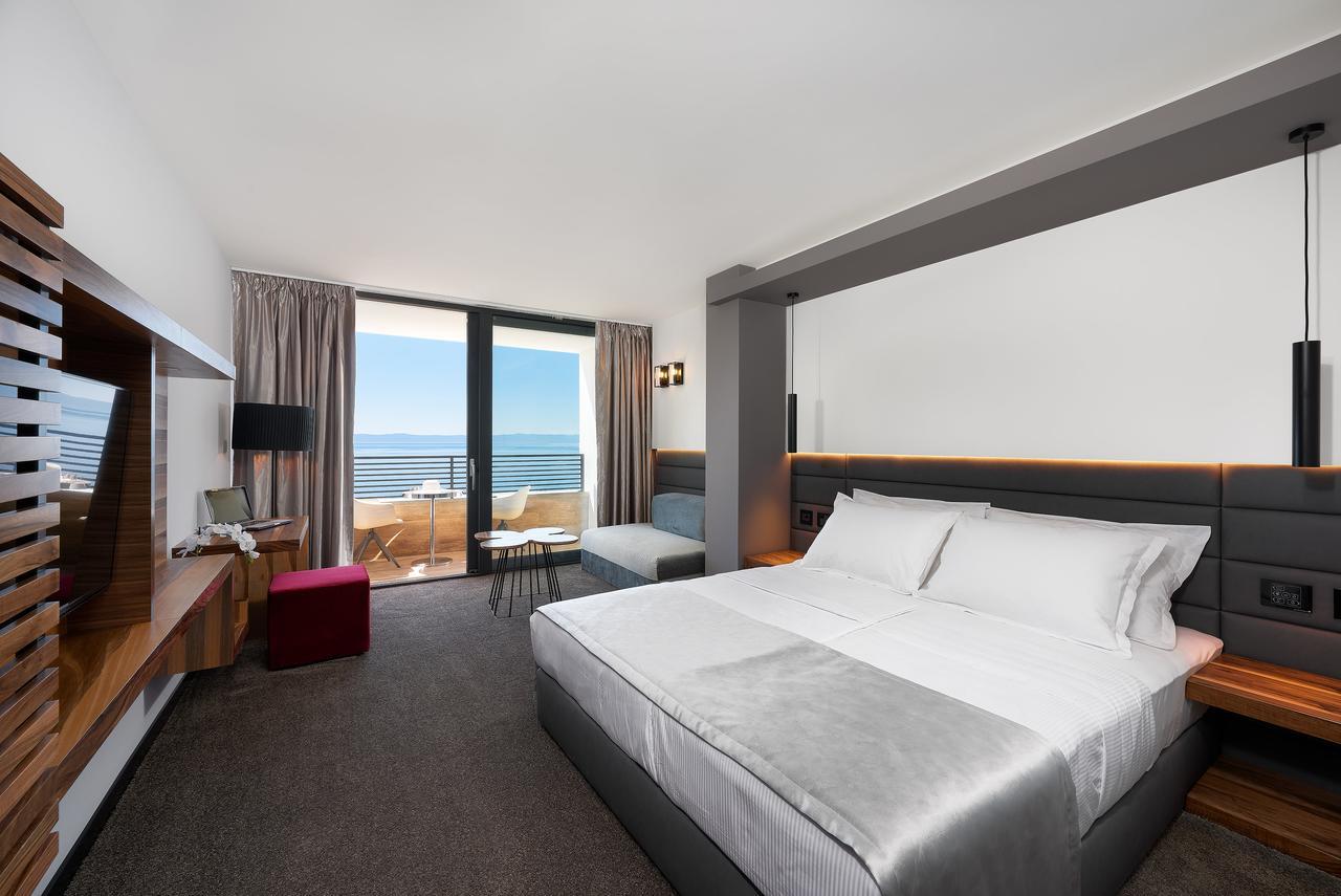 Boutique Ani - Adults Only 4*